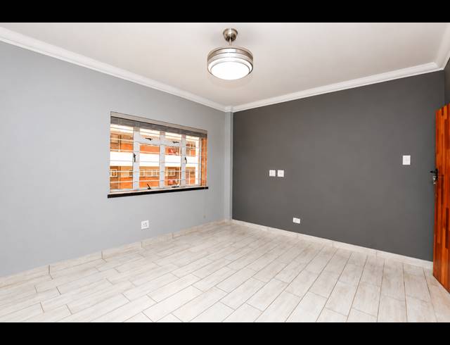 2 BEDROOM APARTMENT FOR SALE IN MORNINGSIDE